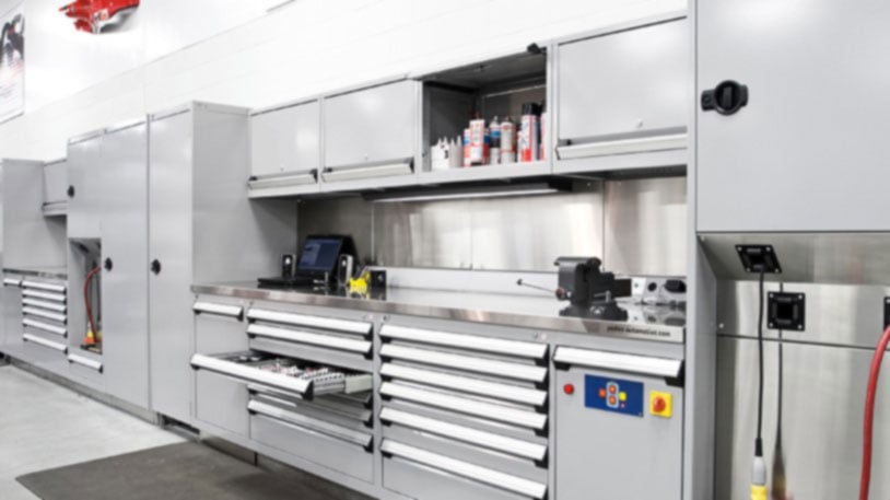 16-9-workbench4-auto-1-blur