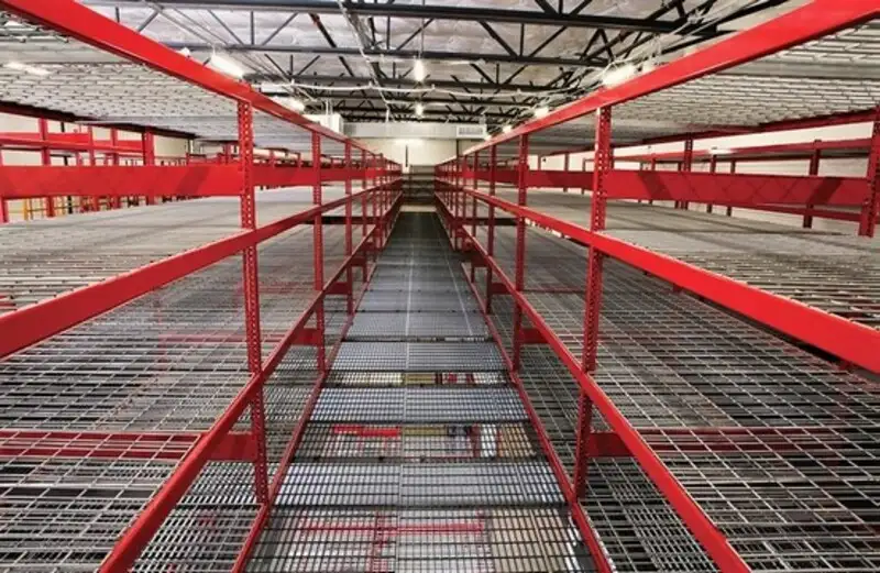 Choosing the Right Industrial Racking System: A Guide to Warehouse Optimization