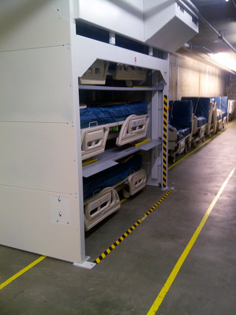 Side load bedlift units