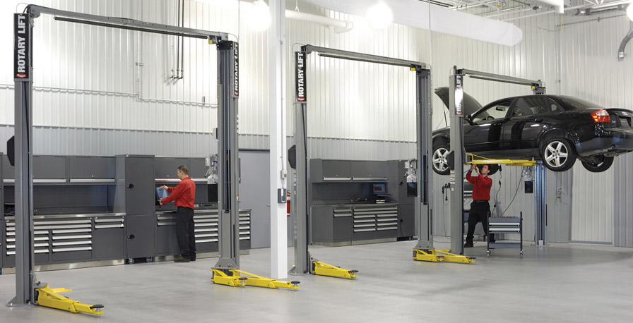 Audi-auto-service bay workbenches