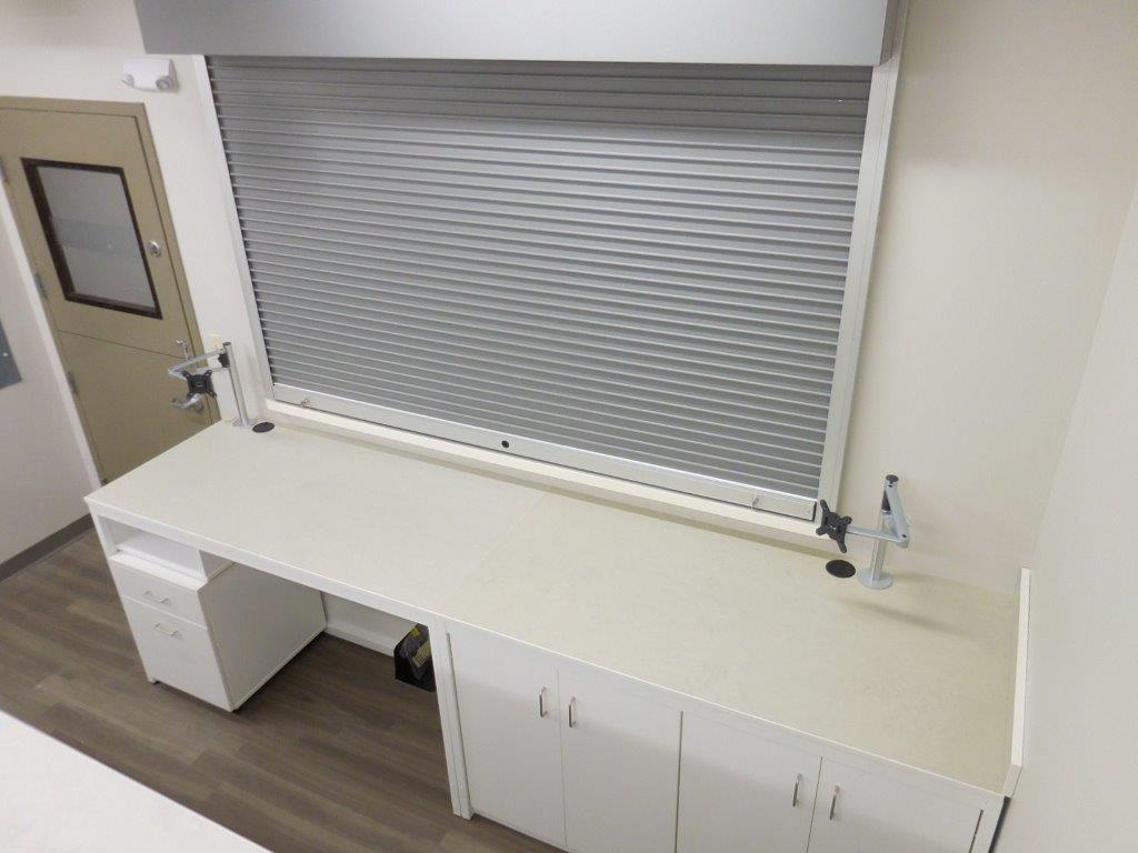 MM Pharmacy Counter with Shutter