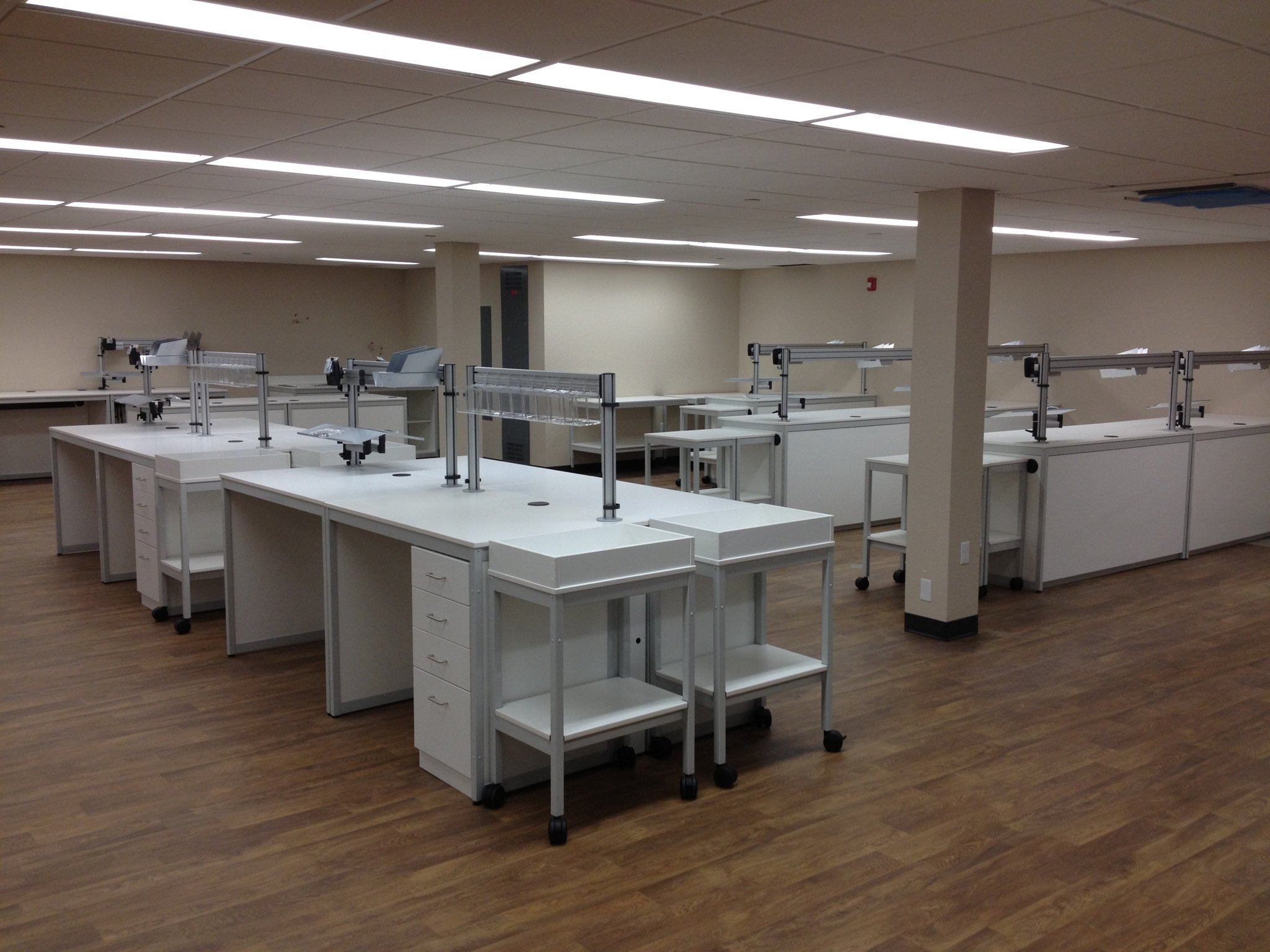 Modular Millwork-Pharmacy Lab