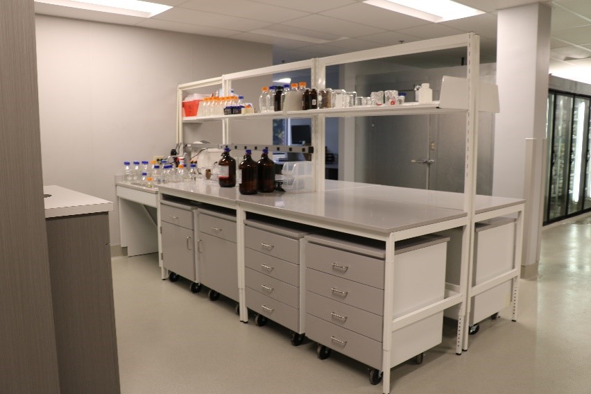 Modular Millwork Lab Workbenches