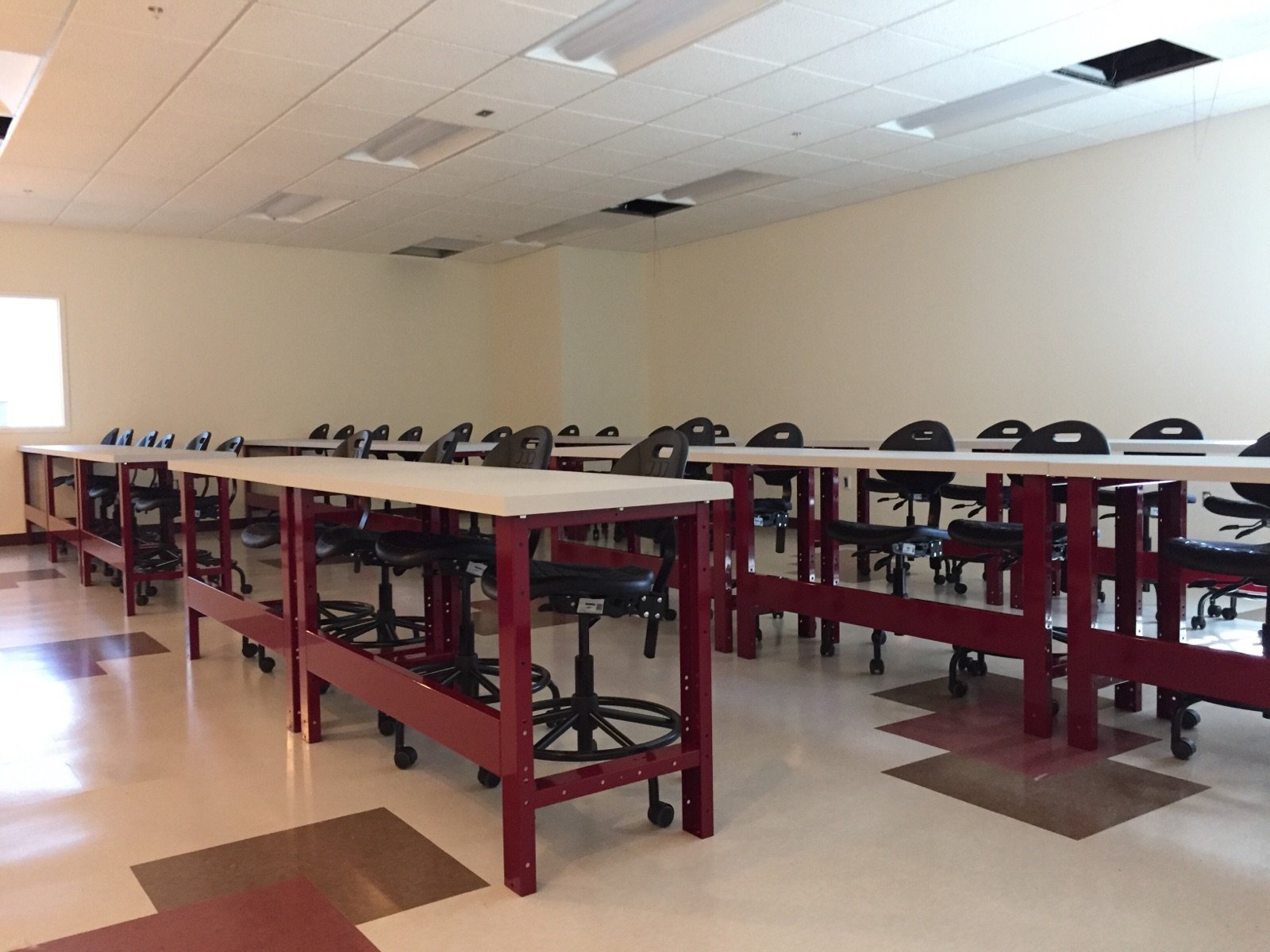 VVC auto classroom-workbenches